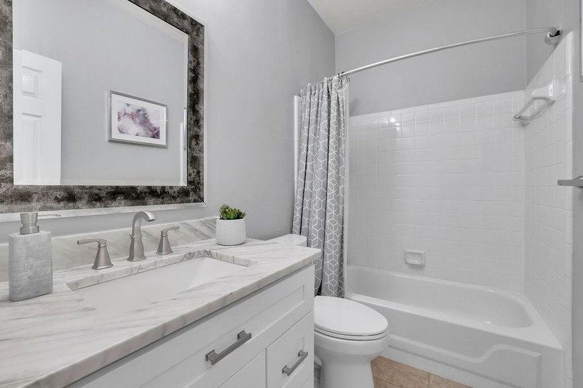 Stunning, 4BR/2BA move-in ready ranch in Roswell's highly - photo 26