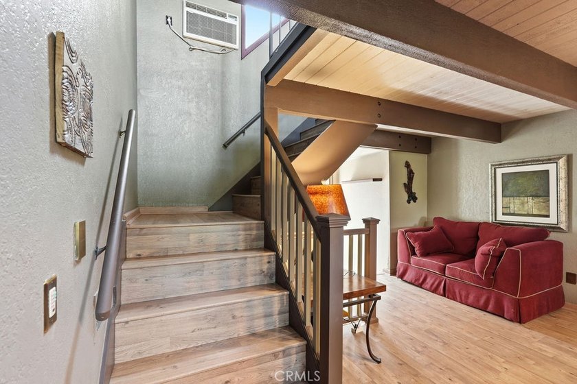 If you're looking for amazing lake views and room for the whole - photo 31