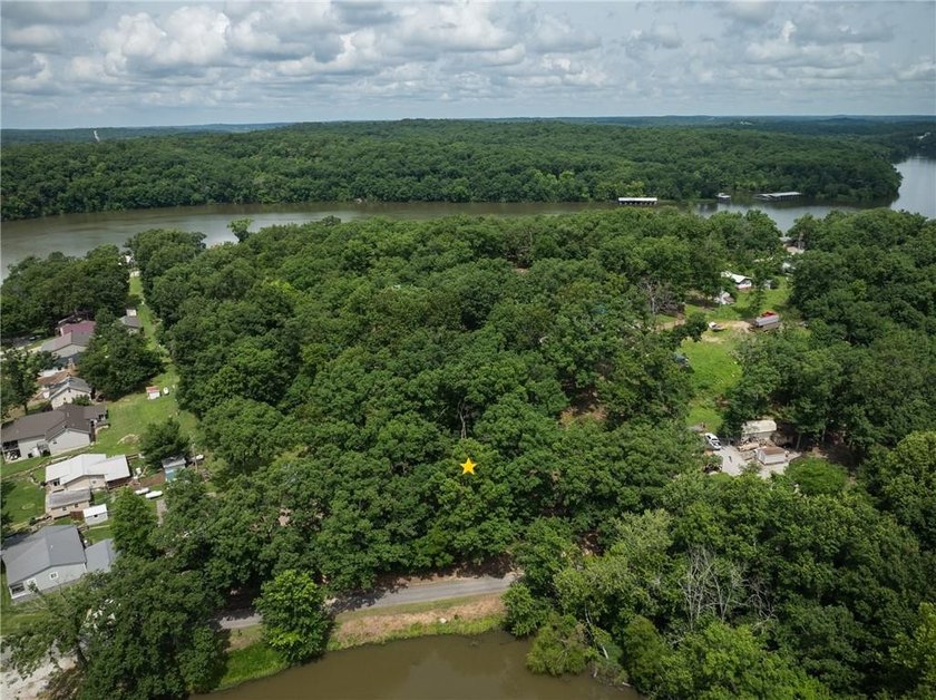 Welcome to this charming 3-bedroom, 2-bath home nestled near - photo 45
