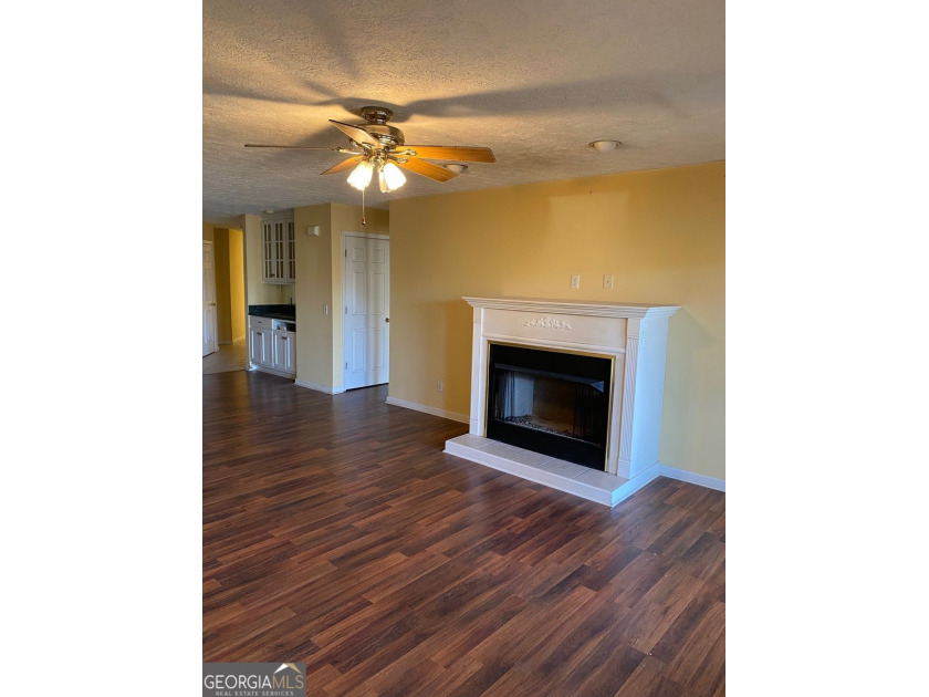 Beautiful Northeast Georgia - condo 3BR/3BA built 2000, elevator - photo 7