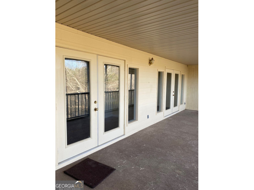 Beautiful Northeast Georgia - condo 3BR/3BA built 2000, elevator - photo 8