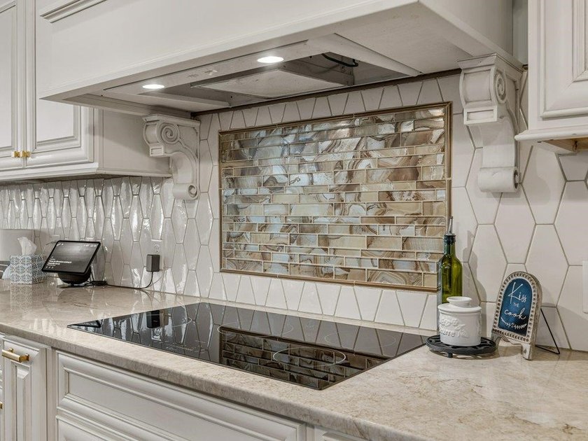 Welcome to an extraordinary custom-built estate offering nearly - photo 17