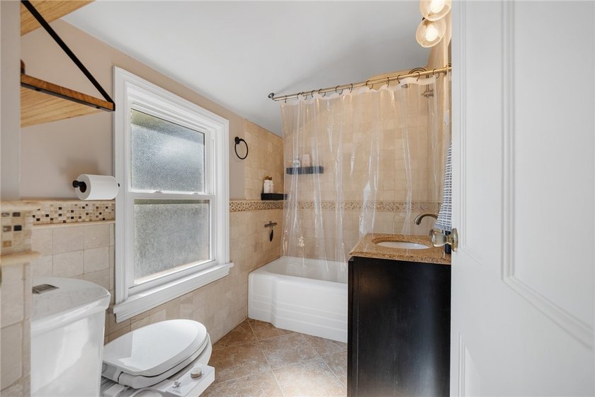Welcome to 94 Meadow Drive in the heart of Brighton! This - photo 22