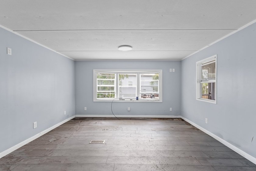 Opportunity awaits in the heart of Steinhatchee! This - photo 11