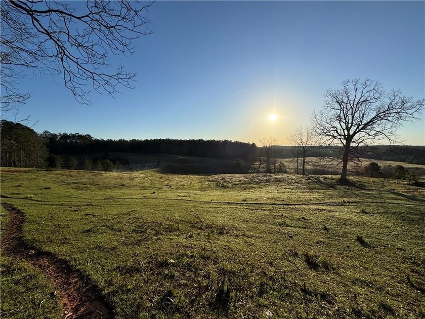 Bring your cows and horses! Have the benefit of a beautiful - photo 23