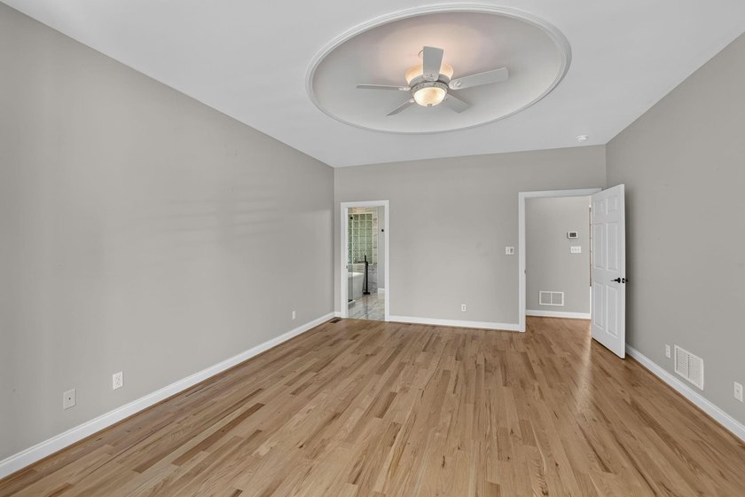 Welcome to 227 Woodlake Dr, an extraordinary lakefront retreat - photo 24