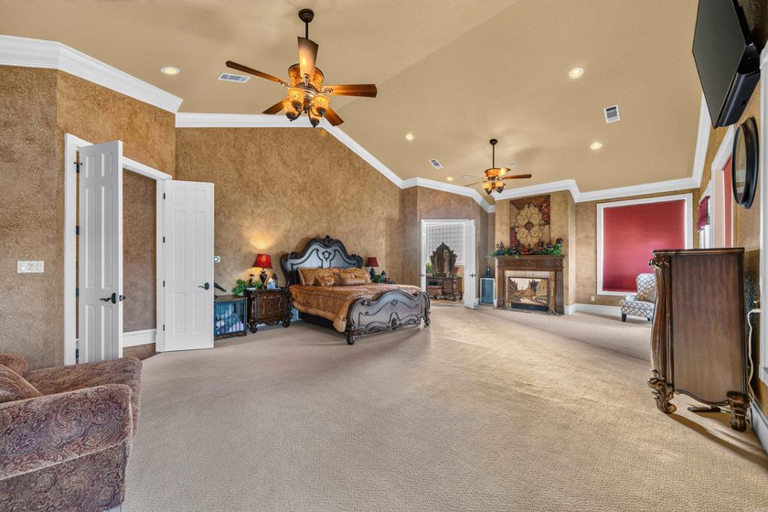 Lake Hamilton luxury living at it's finest awaits at beautiful - photo 22