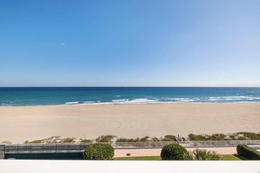 The most sought-after unit in the Harbour Houseplete gut - photo 31