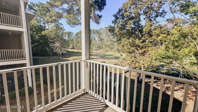 Golf course views can be yours without ever touching a club - photo 32