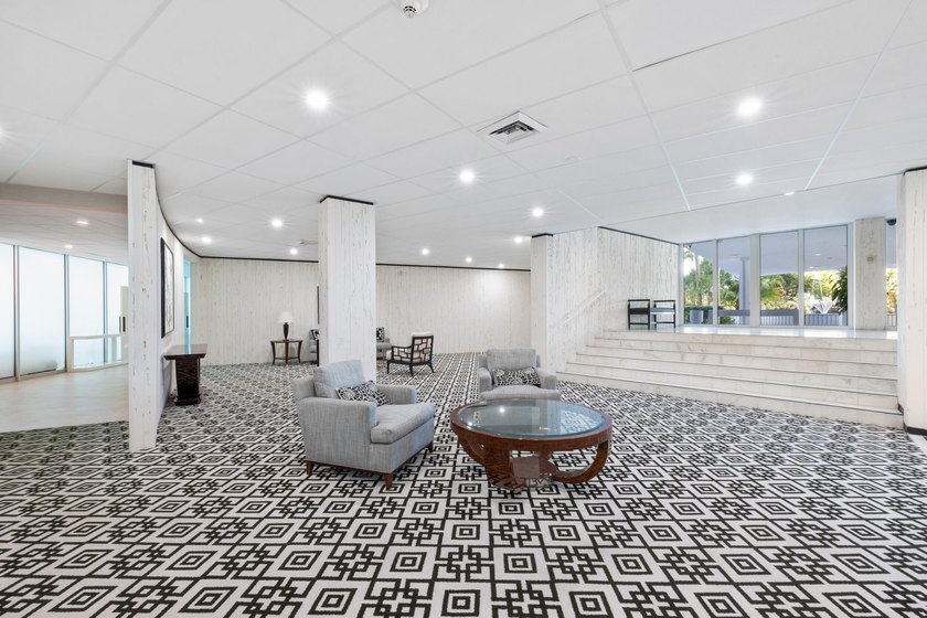 The most sought-after unit in the Harbour Houseplete gut - photo 36
