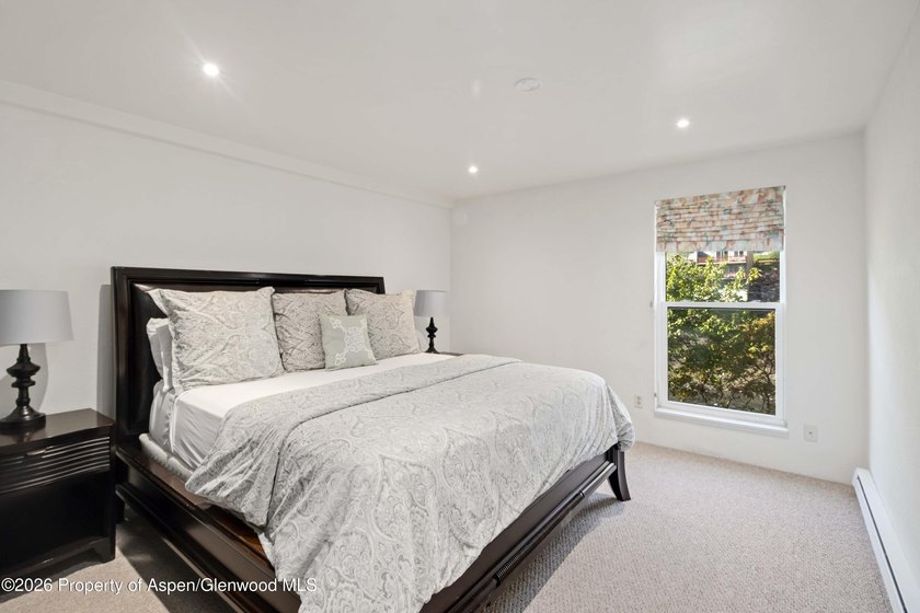 Wake up to the soothing sounds of the river in this beautifully - photo 10