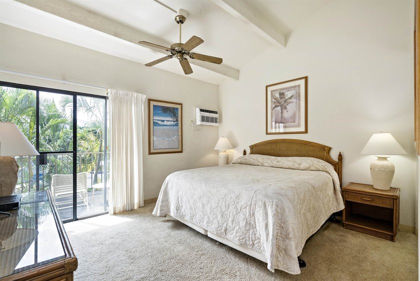 Well kept and nicely appointed vacation rental located near the - photo 24