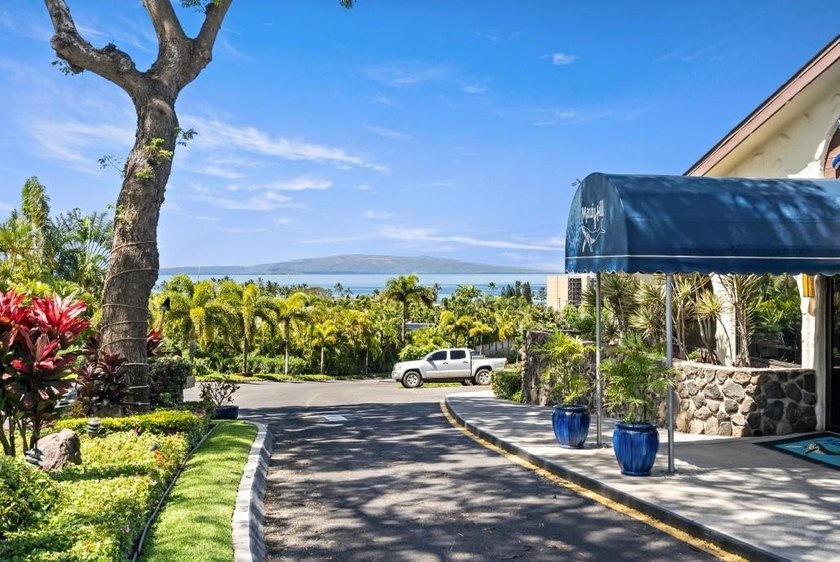 Well kept and nicely appointed vacation rental located near the - photo 31