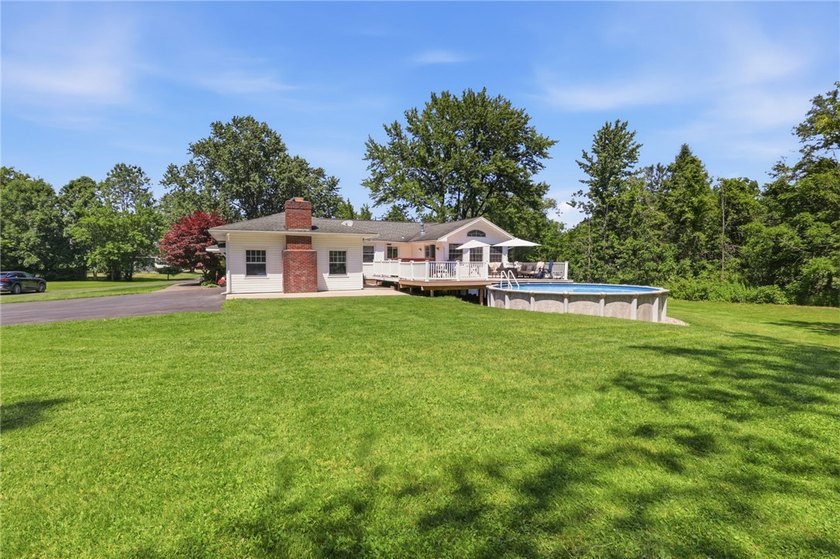 Rare opportunity to own this spacious 4 bedroom 3.5 bath ranch - photo 45