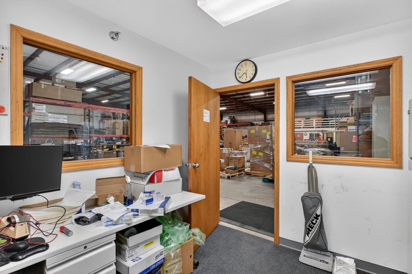 Property has been a Office supply business and warehouse - photo 14