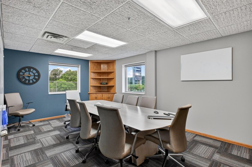 Property has been a Office supply business and warehouse - photo 31