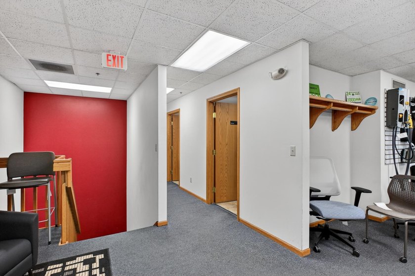 Property has been a Office supply business and warehouse - photo 37