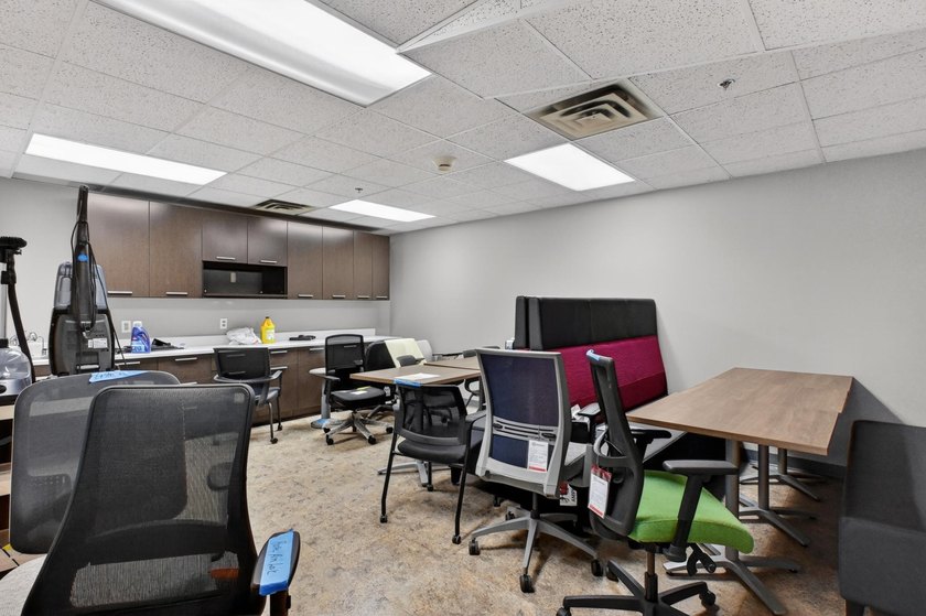 Property has been a Office supply business and warehouse - photo 43