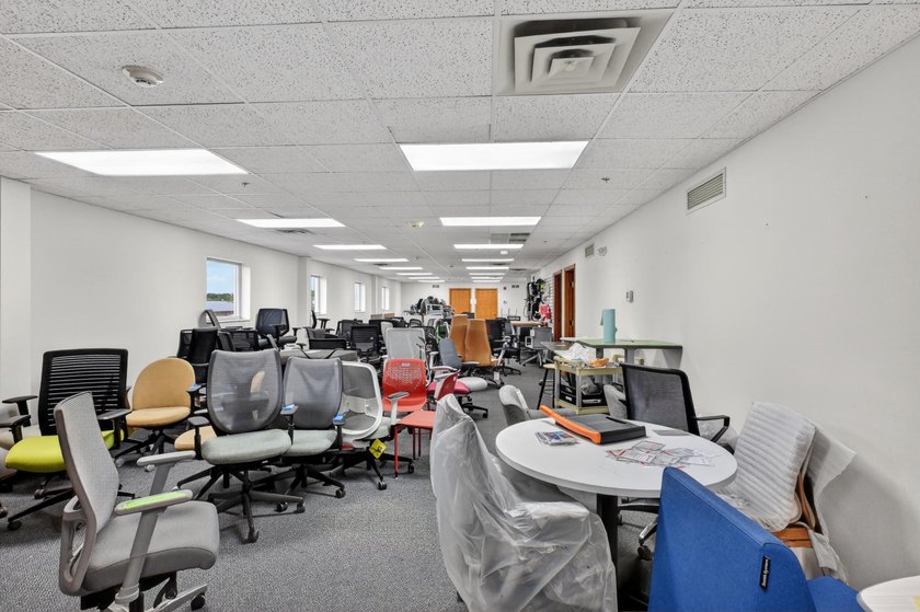 Property has been a Office supply business and warehouse - photo 45