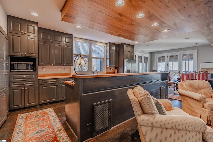 Welcome to Hodge Podge Lodge, a true family mountain retreat set - photo 13