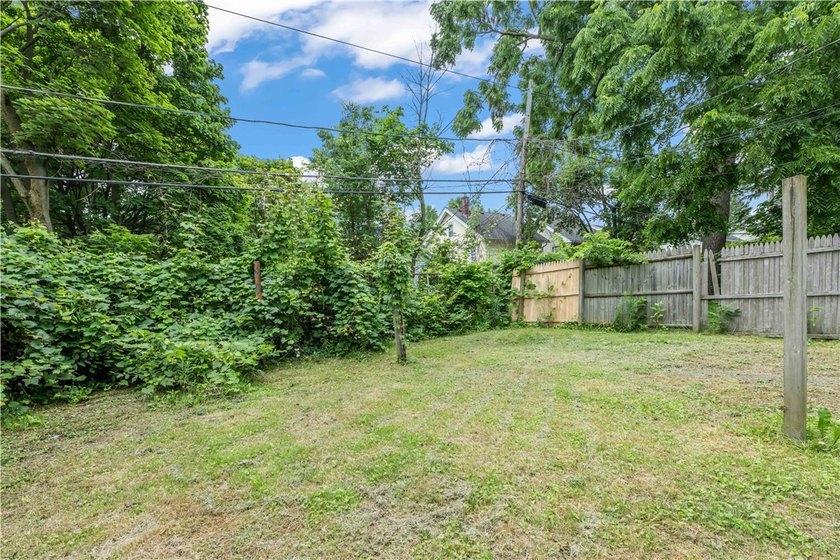 Side-by-side duplex offering a great investment opportunity - photo 21