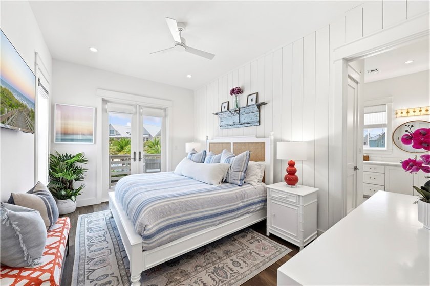New to the Market in Cinnamon Shore South! Not in the rental - photo 23