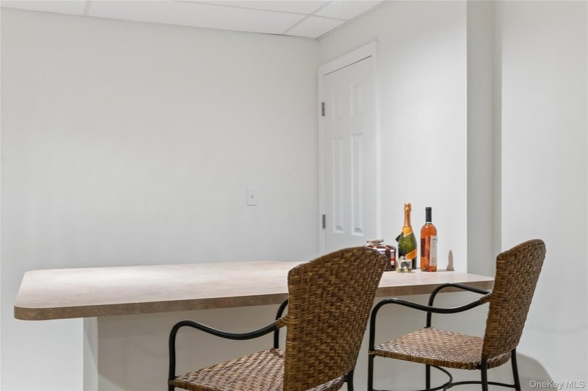 Welcome to 3 Naomi Court, a timeless 5-bedroom, 4.5-bath Center - photo 27