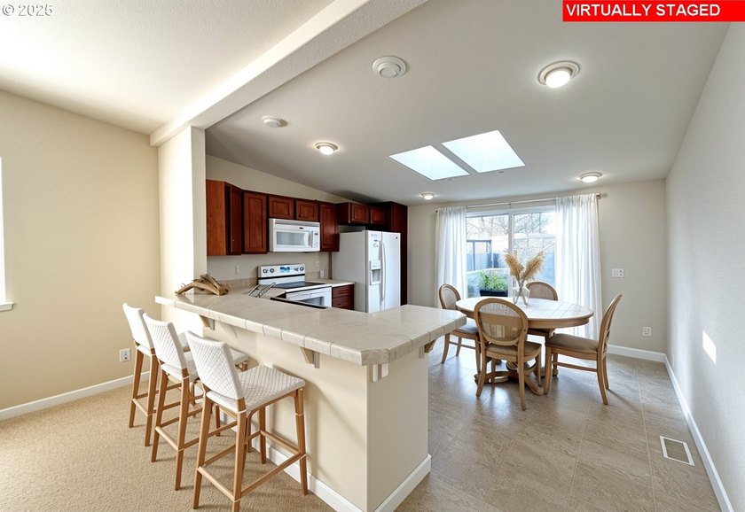 Enjoy peace of mind in Emerald Coast Estates, a beautifully - photo 8