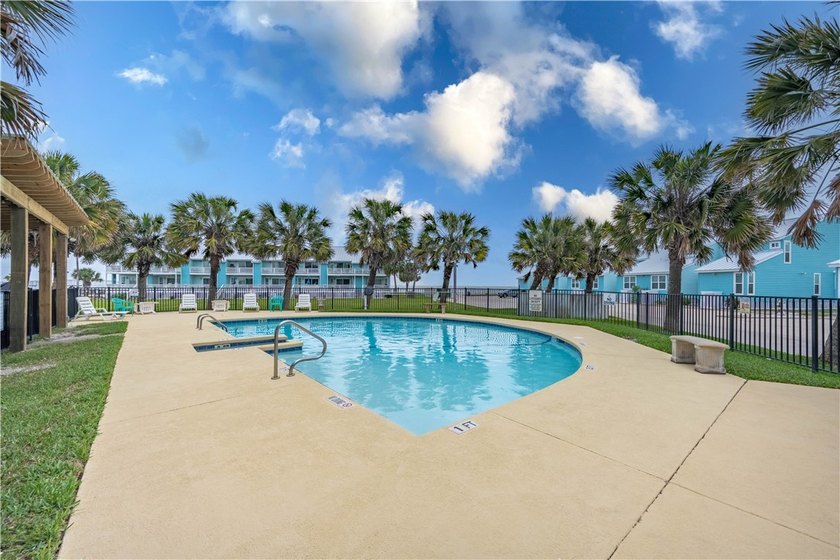 This beautifully updated waterfront condo offers 2 bedrooms plus - photo 35