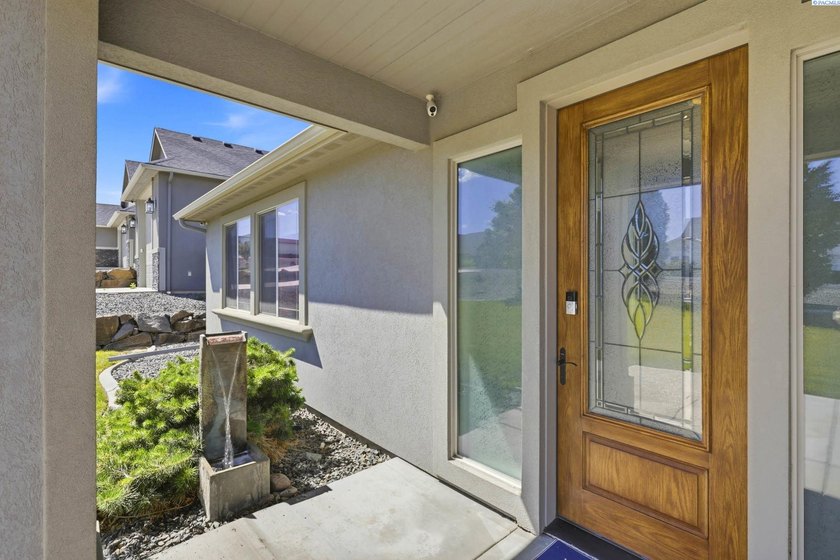 MLS# 293773 Perched on over half an acre, this stunning - photo 6