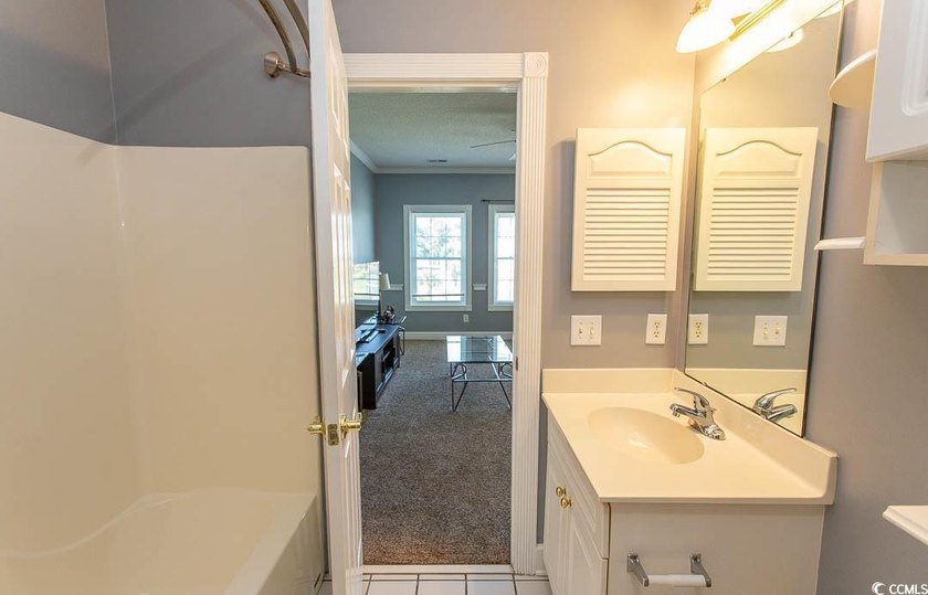 OVERLOOKING POOL AND GOLF COURSE!!! NOT ON RENTAL PROGRAM AND - photo 16