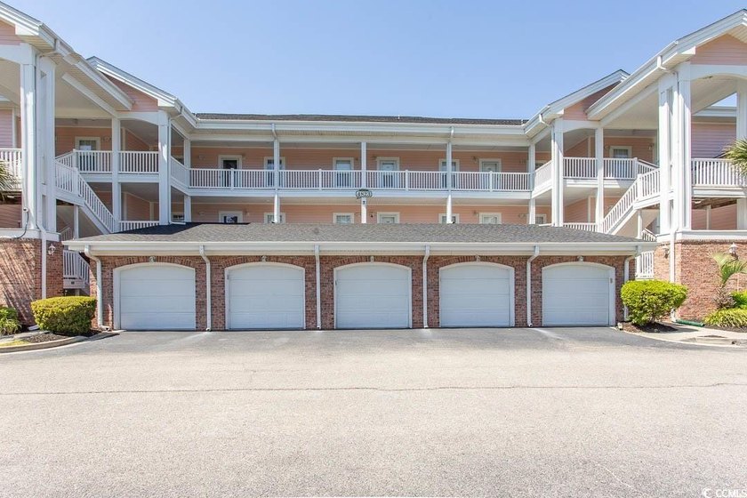 OVERLOOKING POOL AND GOLF COURSE!!! NOT ON RENTAL PROGRAM AND - photo 27