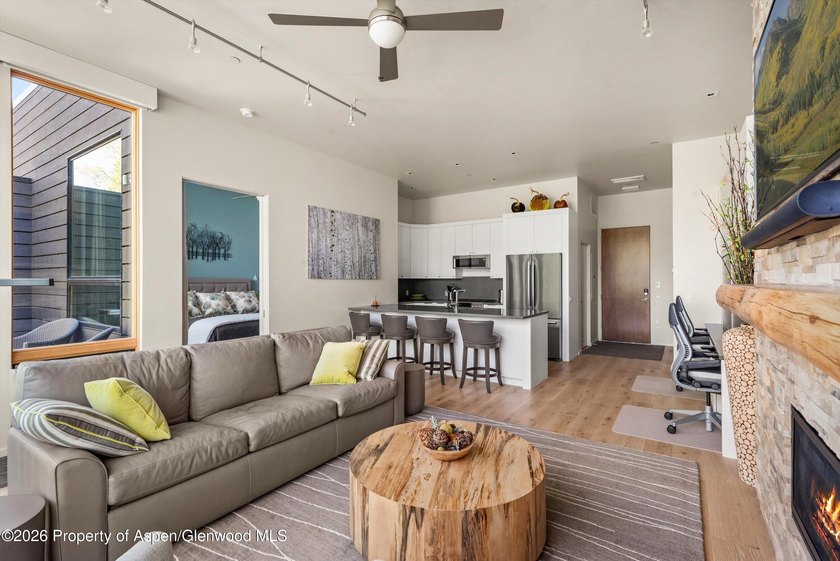 Here's your opportunity to own a coveted and impeccably - photo 9