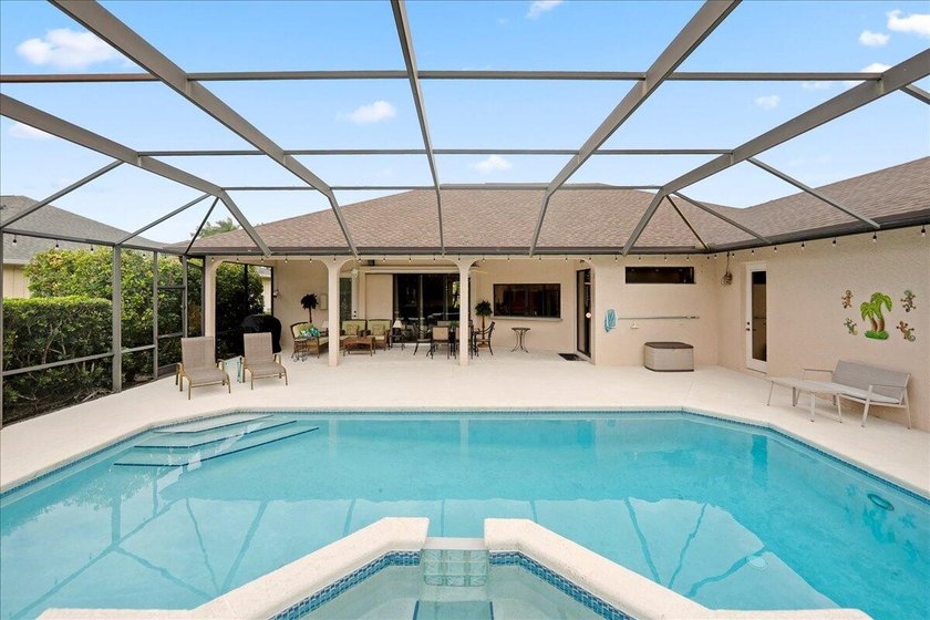 Come see this hidden 4/2/2 with a waterfront pond view in the - photo 43