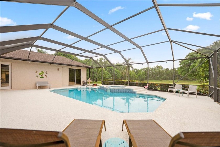 Come see this hidden 4/2/2 with a waterfront pond view in the - photo 44