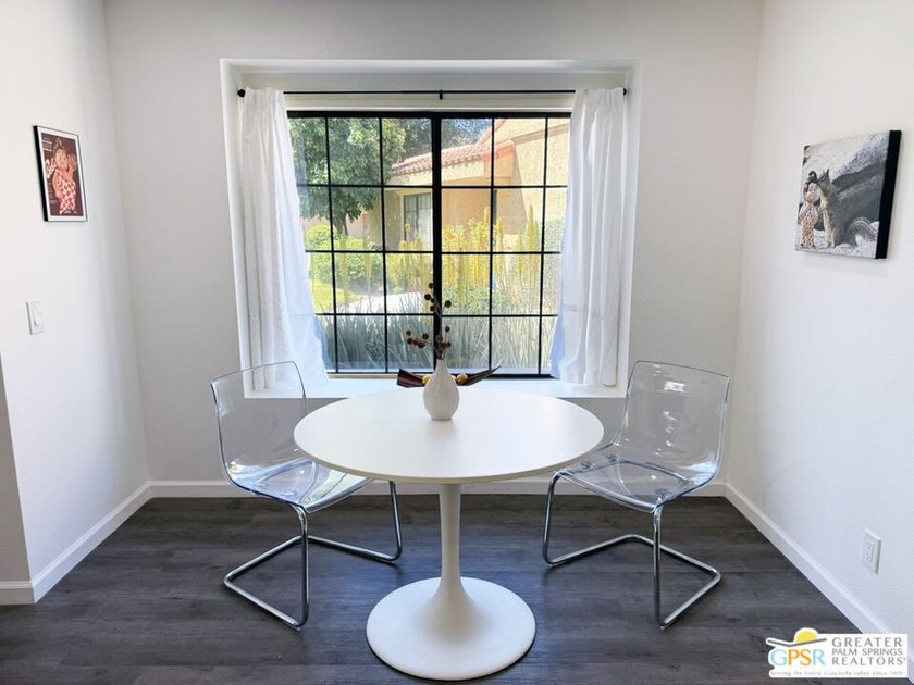 Welcome to relaxed desert living in this beautifully updated - photo 6