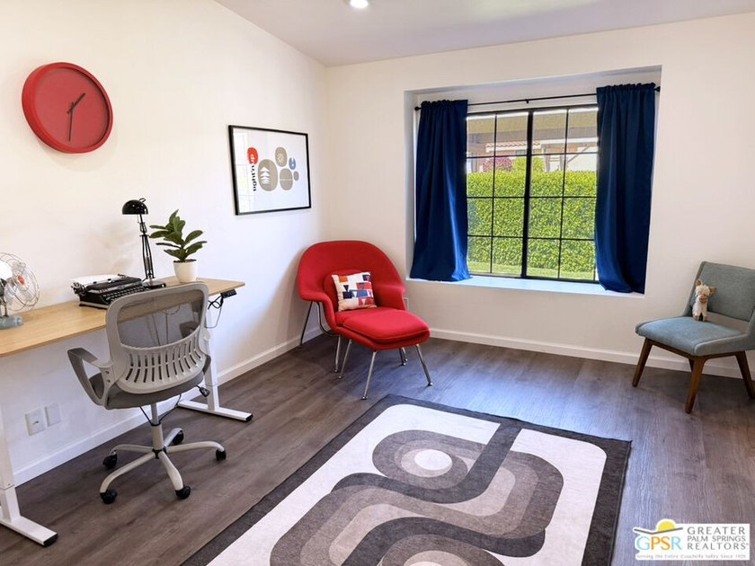 Welcome to relaxed desert living in this beautifully updated - photo 10