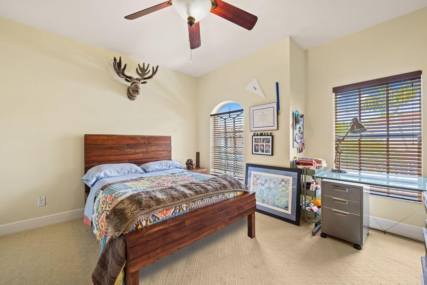 Welcome to this beautifully appointed, modified Bellavita model - photo 20
