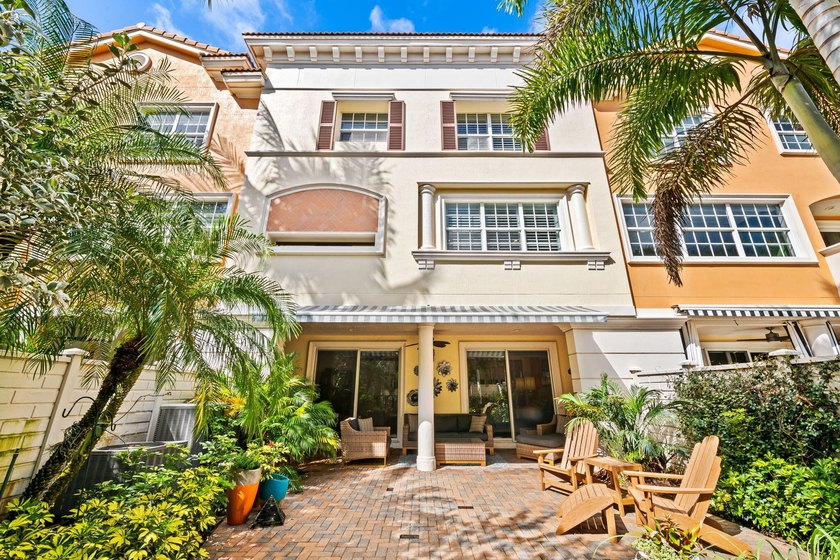 Welcome to this beautifully appointed, modified Bellavita model - photo 27