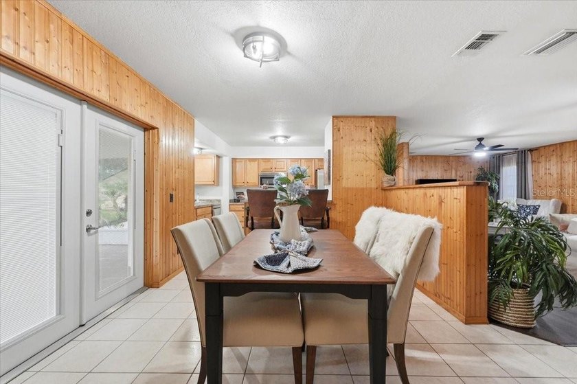 Tucked away off the beaten path, this exquisitely maintained - photo 14