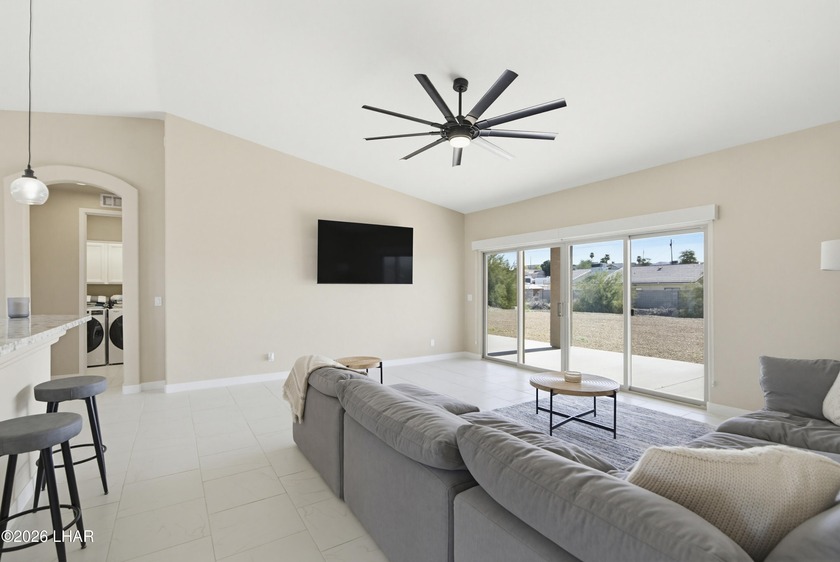 Beautifully designed 3 bedroom, 2 bathroom home featuring a - photo 17