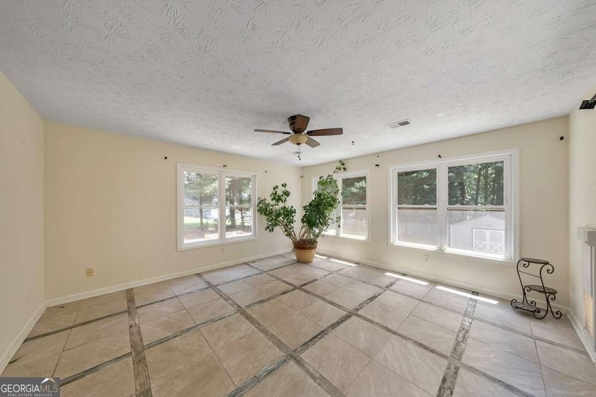 This timeless beauty is ready for you to move right in! Welcome - photo 21
