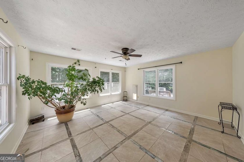 This timeless beauty is ready for you to move right in! Welcome - photo 22