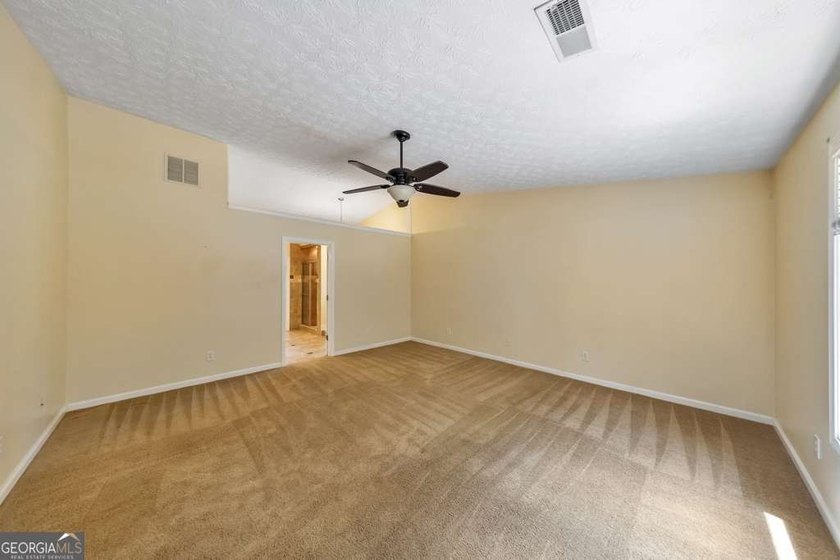 This timeless beauty is ready for you to move right in! Welcome - photo 23