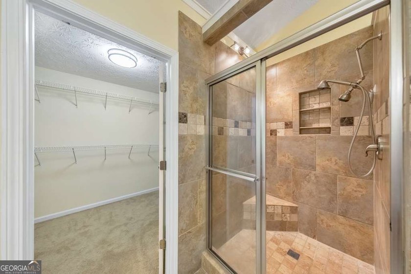 This timeless beauty is ready for you to move right in! Welcome - photo 30