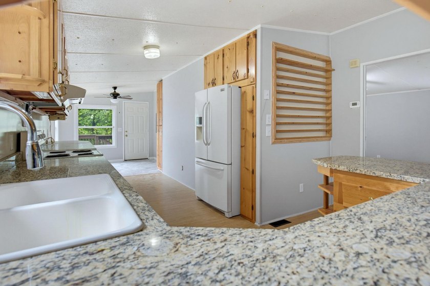 Lakefront Living at Its Best! Discover your own private retreat - photo 23