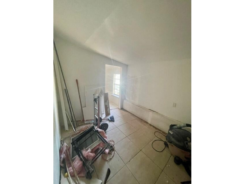 3 bedroom 2 bath CBS home with partial interior modeling - photo 17
