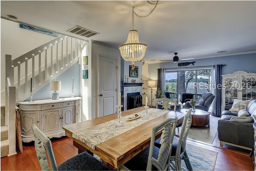 Tucked away on the desirable south end of the island, 11 - photo 19