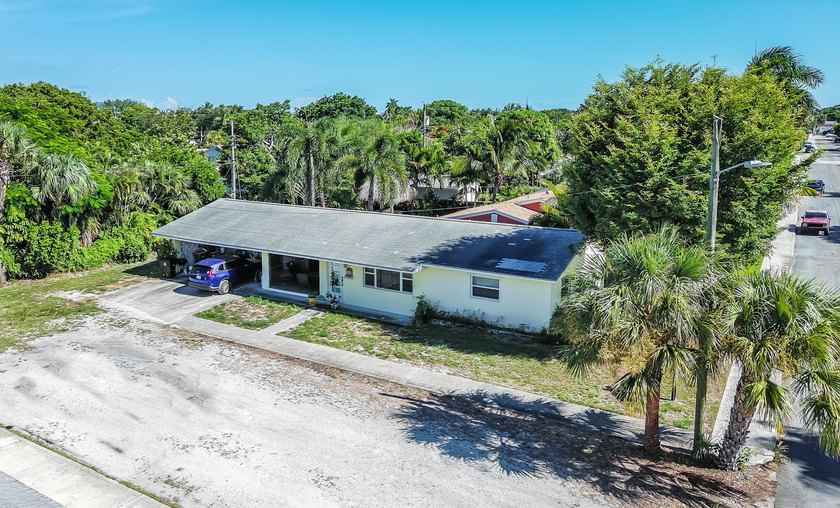 Gigantic dream home! East side of Federal, walk to intracoastal - photo 32