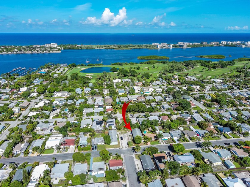 Gigantic dream home! East side of Federal, walk to intracoastal - photo 35